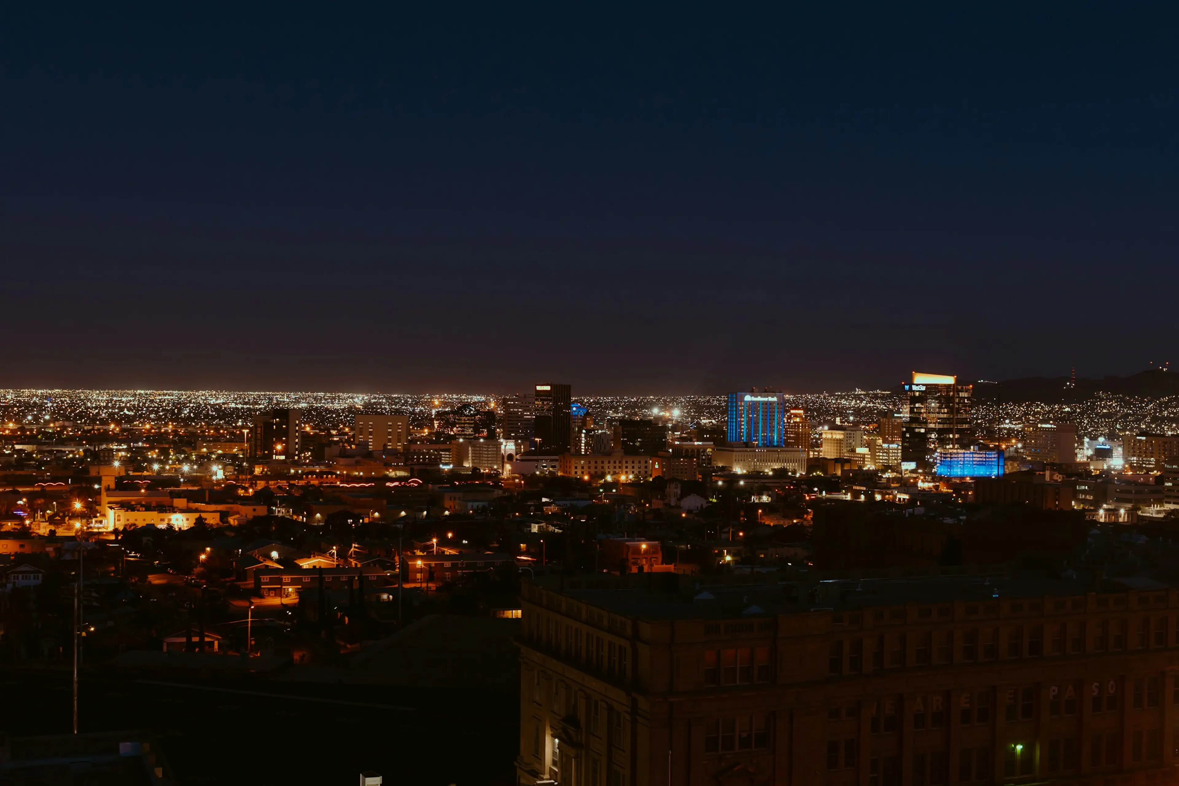 El Paso, TX background image