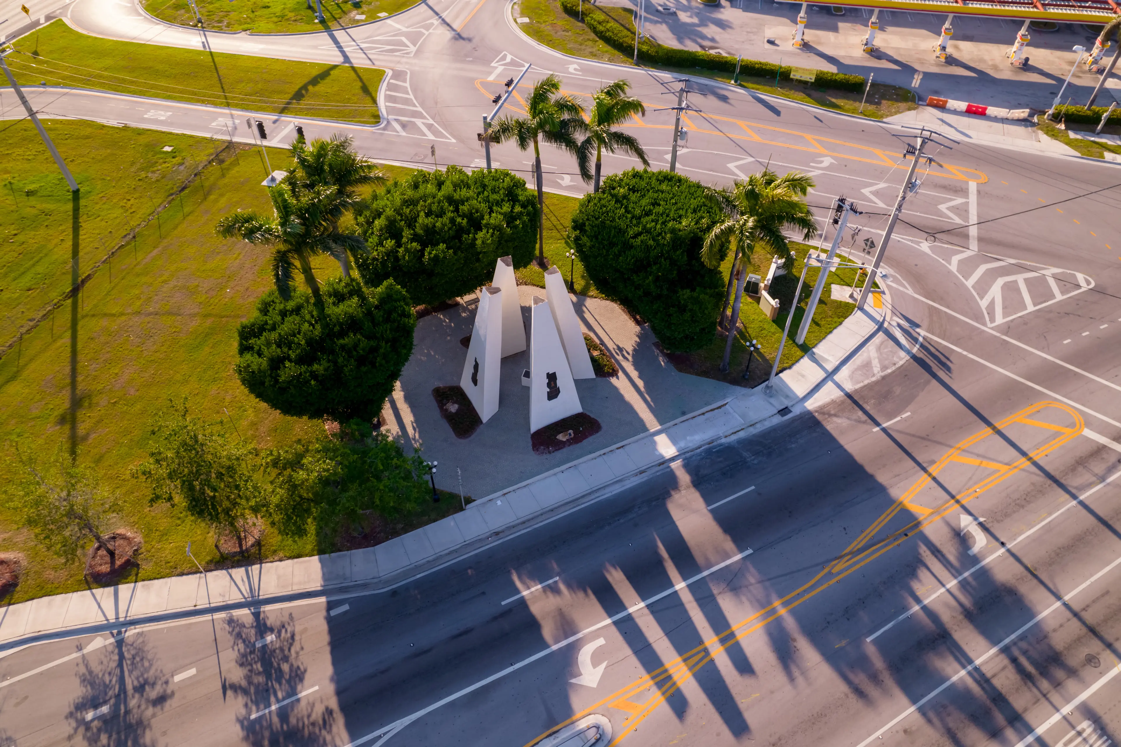 Hialeah, FL background image