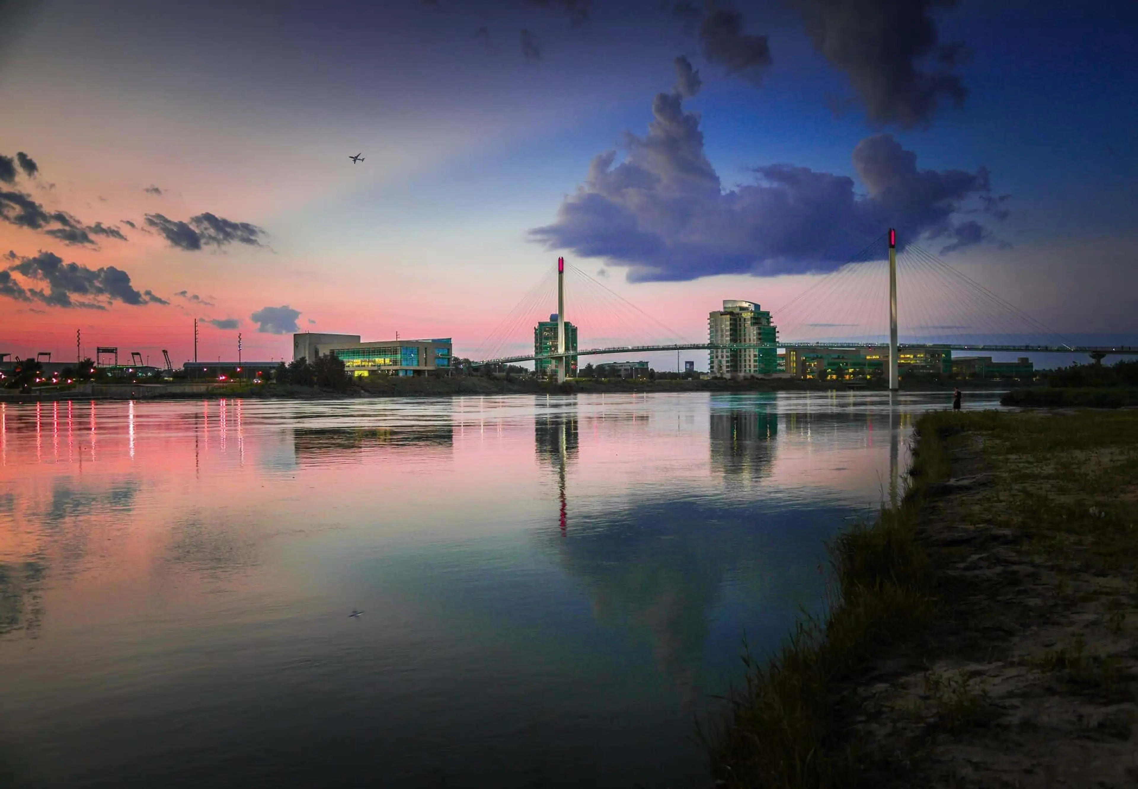 Omaha, NE background image