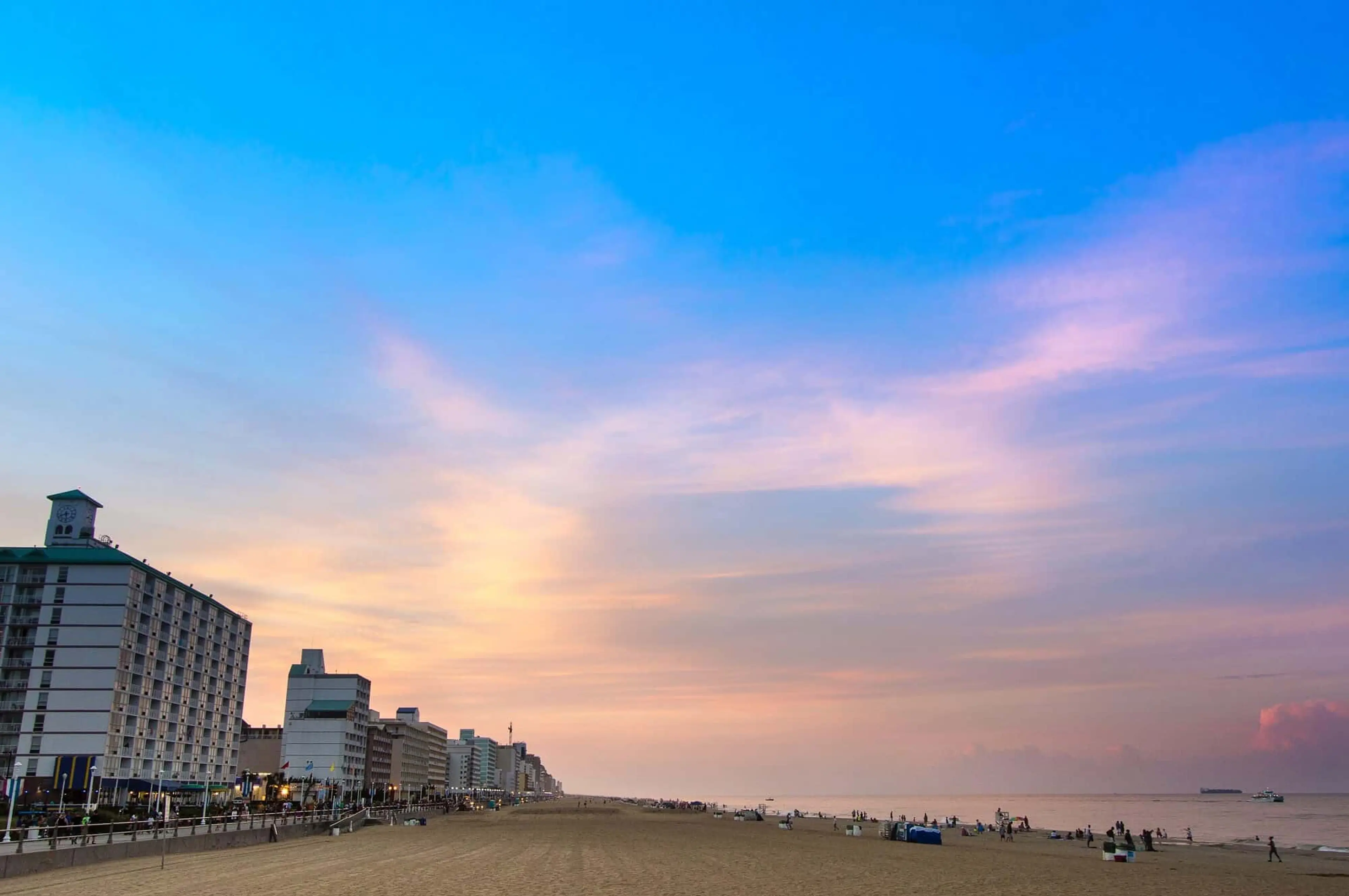 Virginia Beach, VA background image